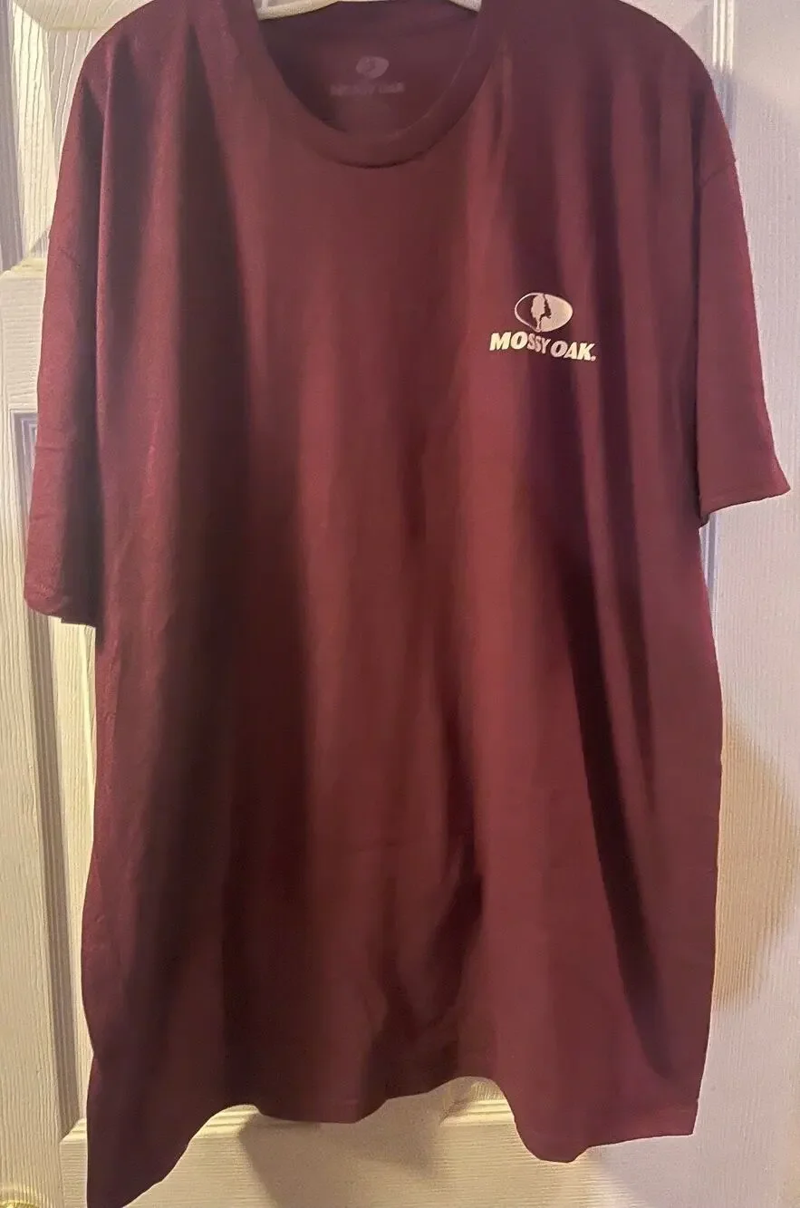 Mossy Oak Men's Short Sleeve Burgundy T-Shirt